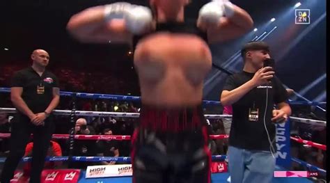 daniella.hemsley uncensored|OnlyFans star Daniella Hemsley flashes crowd celebrating boxing。